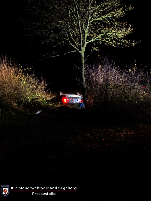 Einsatz: Schwerer Verkehrsunfall in Latendorf, Foto 4