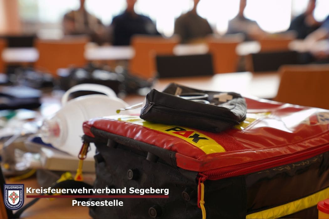 Übung: 9.Feuerwehrbereitschaft in Kisdorf, Foto 7