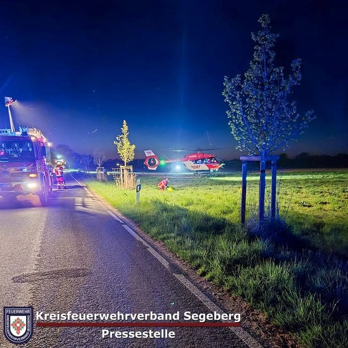 Einsatz: Schwerer Verkehrsunfall mit einem beteiligten Personenkraftwagen, Foto 1