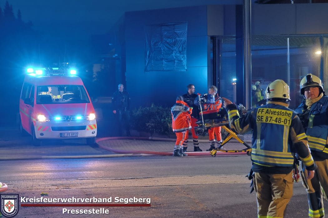 Einsatz: Dachstuhlbrand eines Einfamilienhauses in Ellerau, Foto 4