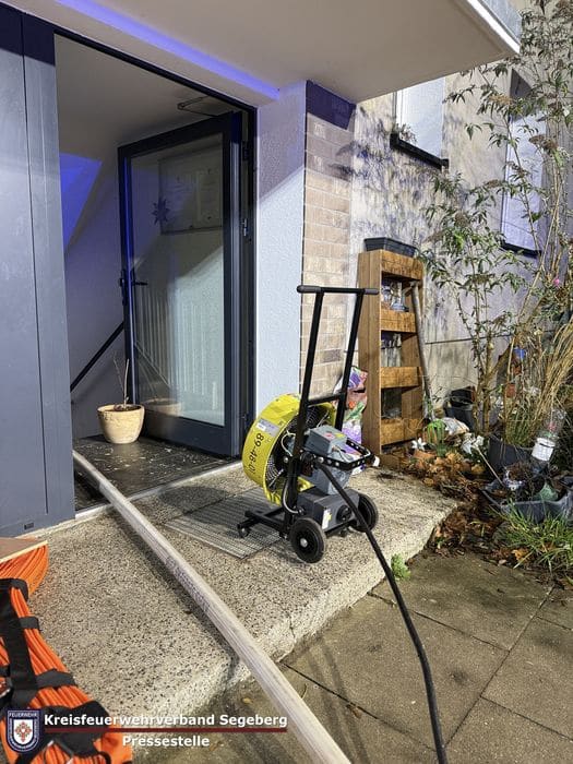 Einsatz: Kellerbrand in Ellerau, Foto 8