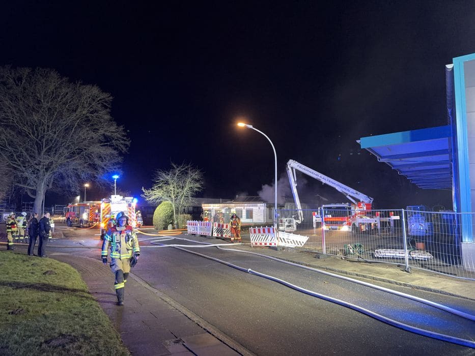 Einsatz: Gebäudebrand in Kaltenkirchen, Foto 1