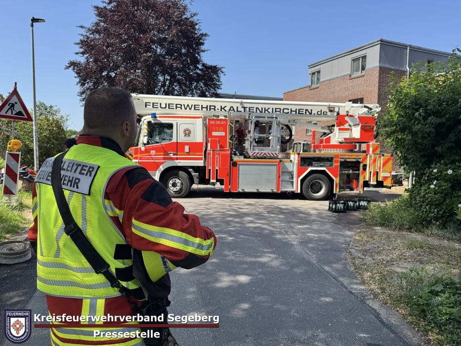Einsatz: Dachstuhlbrand in Kaltenkirchen, Foto 9